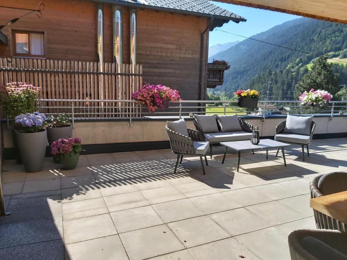 Appartements Valluela Montafon Sankt Gallenkirch Bagian luar foto