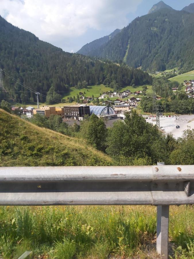 Appartements Valluela Montafon Sankt Gallenkirch Bagian luar foto